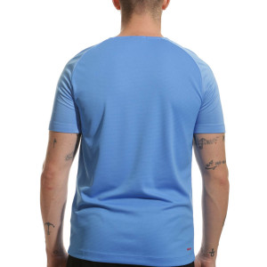 /M/T/MT131008-LCT_camiseta-azul-new-balance-athletic-club-entrenamiento_2_completa-trasera.jpg