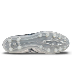 /P/1/P1GA2535-04_botas-de-futbol-cesped-artificial-plateadas-mizuno-morelia-neo-4-pro-ag_2_suela-pie-derecho.jpg