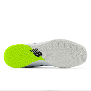 /S/A/SA1IWH6_zapatillas-de-futbol-sala-blancas-new-balance-audazo-v6-pro-in_2_suela-pie-derecho.jpg