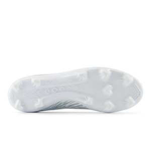 /S/F/SF2FWG8_botas-de-futbol-con-tacos-blancas-new-balance-furon-v8-pro-fg_2_suela-pie-derecho.jpg