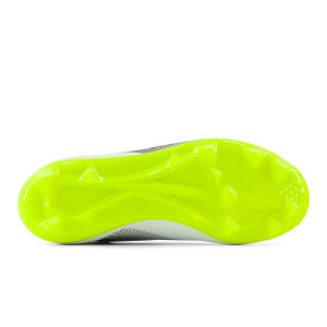 /S/J/SJF3FH75_botas-de-futbol-con-tacos-blancas-new-balance-furon-v7--dispatch-jr-fg_2_suela-pie-derecho.jpg