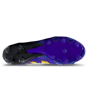 /S/T/ST1FZ45_botas-de-futbol-con-tacos-azul-new-balance-tekela-v4--pro-fg_2_suela-pie-derecho.jpg