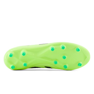 /S/T/ST3FL45_botas-de-futbol-con-tacos-verde-fluor-new-balance-tekela-magique-fg-v4-_2_suela-pie-derecho.jpg