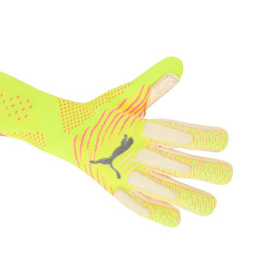 /0/4/042064-02_guantes-de-arquero-puma-future-ultimate-nc-color-amarillo_3_detalle-corte.jpg