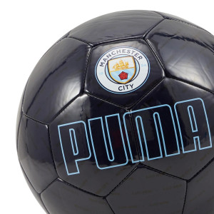 /0/8/083640-05-5_pelota-futbol-puma-manchester-city-legacy-talla-5-color-z-purpura-oscuro_3_detalle-logotipo.jpg