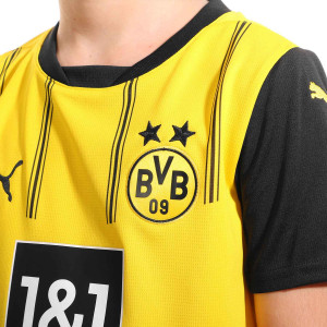 /7/7/774951-01_camiseta-puma-borussia-dortmund-nino-2024-2025-color-amarillo_3_deetalle-cuello.jpg