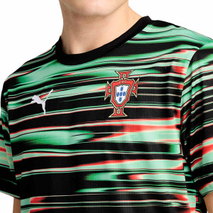 /7/7/779612-18_camiseta-puma-portugal-pre-match-color-verde-y-negro_3_detalle-cuello-y-pecho.jpg