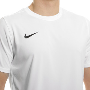 /B/V/BV6708-100_camiseta-nike-dri-fit-park-7-color-blanco_3_detalle-cuello.jpg