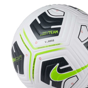 /C/U/CU8047-100-3_balon-futbol-nike-academy-team-ims-talla-3-color-blanco_3_detalle-logotipo.jpg