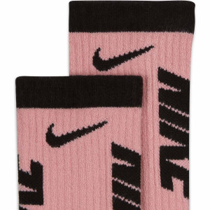 /D/A/DA2402-906_calcetines-cana-alta-nike-everyday-nino-3-pares-acolchados-color-rosa-y-negro_3_detalle-logotipo.jpg