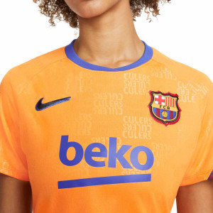 /D/H/DH7734-837_camiseta-nike-barcelona-mujer-pre-match-color-naranja_3_detalle-cuello-y-pecho.jpg