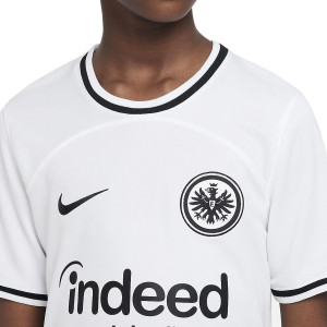 /D/J/DJ7871-101_camiseta-nike-eintracht-frankfurt-nino-2022-2023-dri-fit-stadium-color-blanco_3_detalle-cuello-y-pecho-con-escudo.jpg