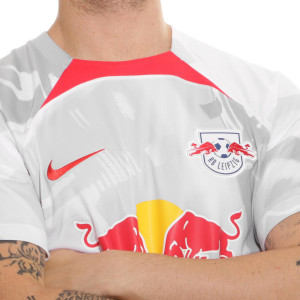 /D/M/DM1845-101_camiseta-nike-red-bull-leipzig-2022-2023-dri-fit-stadium-color-blanco_3_detalle-cuello.jpg