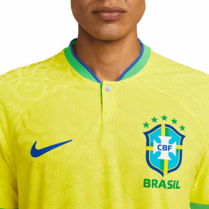 /D/N/DN0618-740_camiseta-nike-brasil-2022-2023-dri-fit-adv-match-color-amarillo_3_detalle-cuello-y-pecho.jpg