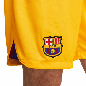 /D/R/DR5080-728_pantalon-corto-nike-4a-barcelona-senyera-2023-dri-fit-stadium-color-amarillo_3_detalle-escudo.jpg