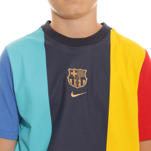 /D/V/DV4729-451_camiseta-nike-barcelona-nino-voice-color-varios-colores_3_cuello-y-escudo.jpg