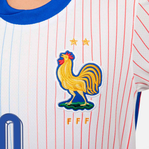 /F/J/FJ4369-100-10_camiseta-nike-2a-francia-nino-2024-2025-stadium-df-mbappe-10-color-blanco_3_detalle-cuello-y-pecho-con-escudo.jpg