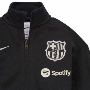 /F/N/FN9994-011_chandal-nike-barcelona-bebe-3---36-meses-entrenamiento-df-color-negro_3_detalle-cuello-y-pecho.jpg