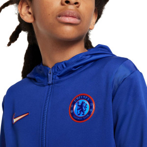 /F/Q/FQ3120-495_chandal-nike-chelsea-nino-sportswear-woven-color-azul_3_detalle-cuello-y-pecho.jpg