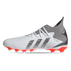 /F/Y/FY6301_zapatillas-futbol-adidas-predator-freak--3-mg-color-blanco_3_interior-pie-derecho.jpg
