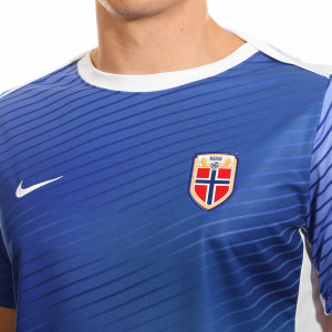 /F/Z/FZ0186-417_camiseta-nike-noruega-pre-match-stadium-dri-fit-color-azul_3_detalle-cuello-y-pecho.jpg