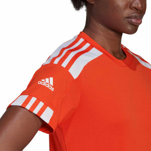 /G/N/GN8087_camiseta-adidas-squadra-21-mujer-color-naranja_3_detalle-cuello-y-pecho.jpg