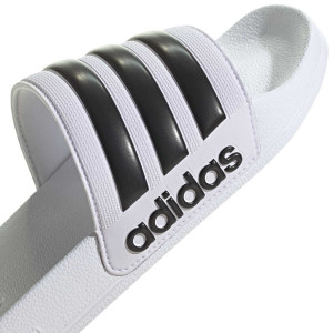 /G/Z/GZ5921_chancletas-adidas-adilette-color-blanco_3_detalle-logotipo.jpg