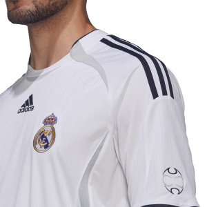 /H/1/H18498_camiseta-adidas-real-madrid-team-geist-color-blanco_3_detalle-cuello-y-pecho.jpg