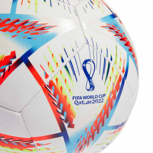 /H/5/H57798-4_pelota-de-futbol-adidas-mundial-2022-qatar-rihla-training-talla-4-color-blanco_3_detalle-logotipo.jpg