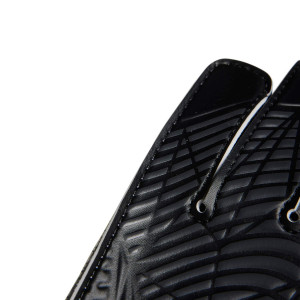 /H/6/H62440_guantes-de-arquero-adidas-predator-training-j-color-negro_3_detalle-corte.jpg
