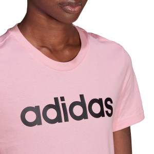 /H/D/HD1681_camiseta-adidas-essentials-logo-color-rosa_3_detalle-cuello-y-pecho.jpg