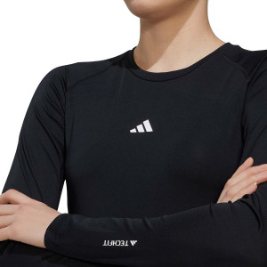 /H/F/HF0736_camiseta-manga-larga-adidas-mujer-techfit-training-color-negro_3_detalle-cuello-y-pecho.jpg