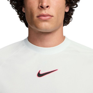 /H/J/HJ4243-121_camiseta-nike-dri-fit-academy-25-hbr-color-blanco_3_detalle-cuello-y-pecho.jpg