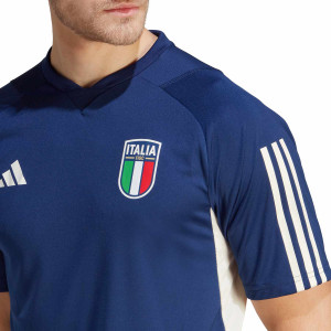 /H/S/HS9856_camiseta-adidas-italia-entrenamiento-color-azul_3_detalle-cuello-y-pecho.jpg