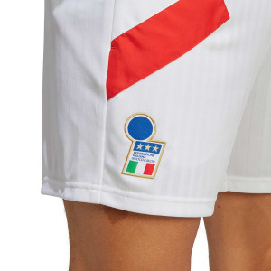 /H/T/HT2183_pantalon-corto-adidas-italia-icon-color-blanco_3_detalle-escudo.jpg