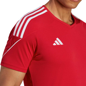 /H/T/HT6128_camiseta-adidas-tiro-23-color-rojo_3_detalle-cuello-y-pecho.jpg