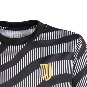 /H/Z/HZ5030_camiseta-adidas-juventus-pre-match-nino-color-negro_3_detalle-cuello-y-pecho.jpg