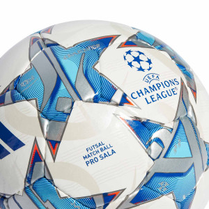 /I/A/IA0951-FUTS_balon-futsal-adidas-champions-league-2023-2024-pro-sala-62-cm-color-blanco_3_detalle-logotipo.jpg