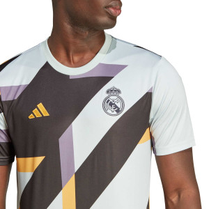 /I/B/IB0877_camiseta-adidas-real-madrid-pre-match-color-blanco_3_detalle-cuello-y-pecho.jpg