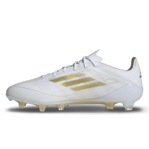 /I/E/IE3186_botas-futbol-adidas-f50-elite-fg-color-blanco_3_interior-pie-derecho.jpg