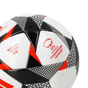 Adidas se inspira en San Mamés para el balón de la final de la Liga de  Campeones femenina de Bilbao - Plaza Deportiva
