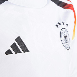 /I/P/IP6130-06KMCH.I_camiseta-adidas-alemania-nino-kimmich-2024-color-blanco_3_detalle-cuello-y-pecho-con-escudo.jpg