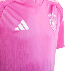 /I/P/IP8161_camiseta-adidas-2a-alemania-nino-2024-color-rosa_3_detalle-cuello-y-pecho-con-escudo.jpg