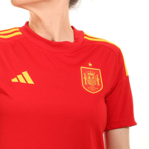 /I/P/IP9355_camiseta-adidas-espana-mujer-fan-color-rojo_3_detalle-escudo.jpg