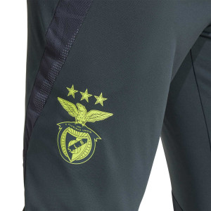/I/T/IT3525_pantalon-chandal-adidas-benfica-entrenamiento-color-gris_3_detalle-escudo.jpg