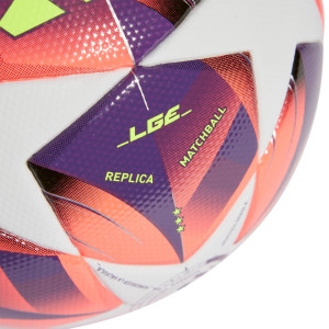 /I/X/IX4050-5_pelota-futbol-adidas-women-s-champions-league-24-25-talla-5-color-blanco_3_detalle-logotipo.jpg