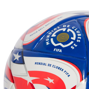 /J/D/JD3827_balon-mini-adidas-mundial-clubes-2025-talla-mini-color-blanco-y-azul_3_detalle-logotipo.jpg