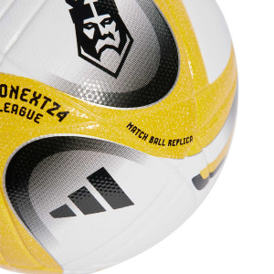 /J/E/JE3195-4_pelota-de-futbol-adidas-kings-league-talla-4-color-blanco-y-amarillo_3_detalle-logotipo.jpg