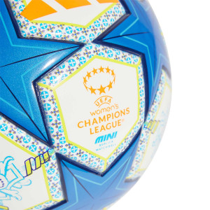/J/H/JH1300_balon-mini-adidas-women-s-champions-league-2024-2025-talla-mini-color-blanco-y-azul_3_detalle-competicion.jpg