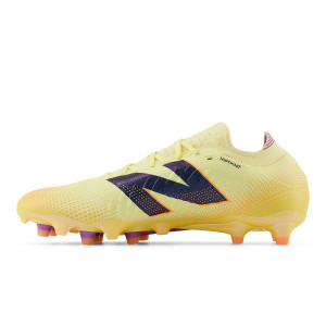 /S/T/ST1FLJ45_botas-futbol-new-balance-tekela-v4--pro-low-laced-fg-color-naranja_3_interior-pie-derecho.jpg